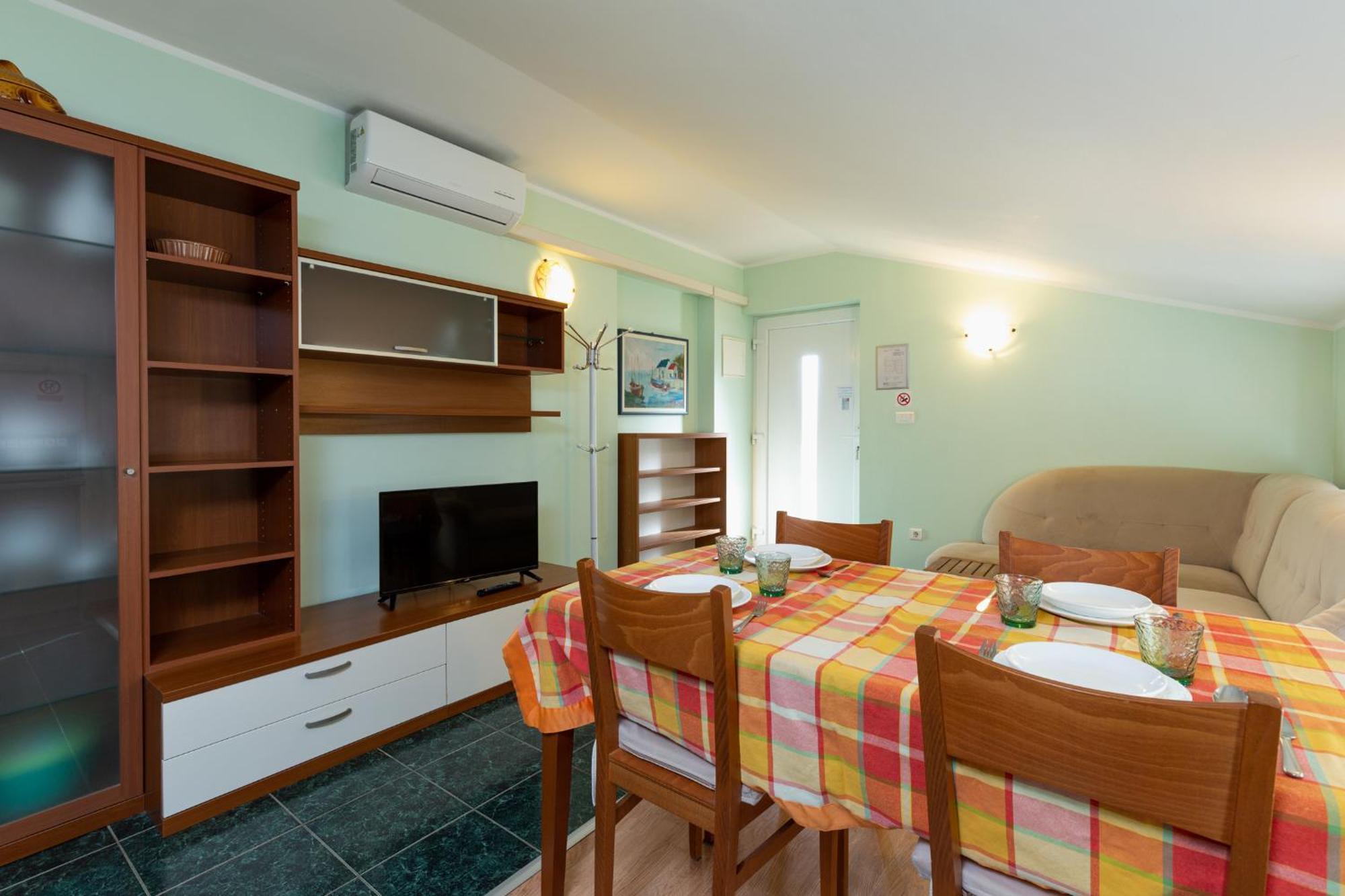 Apartments And Rooms Vila Irma Abbázia Szoba fotó