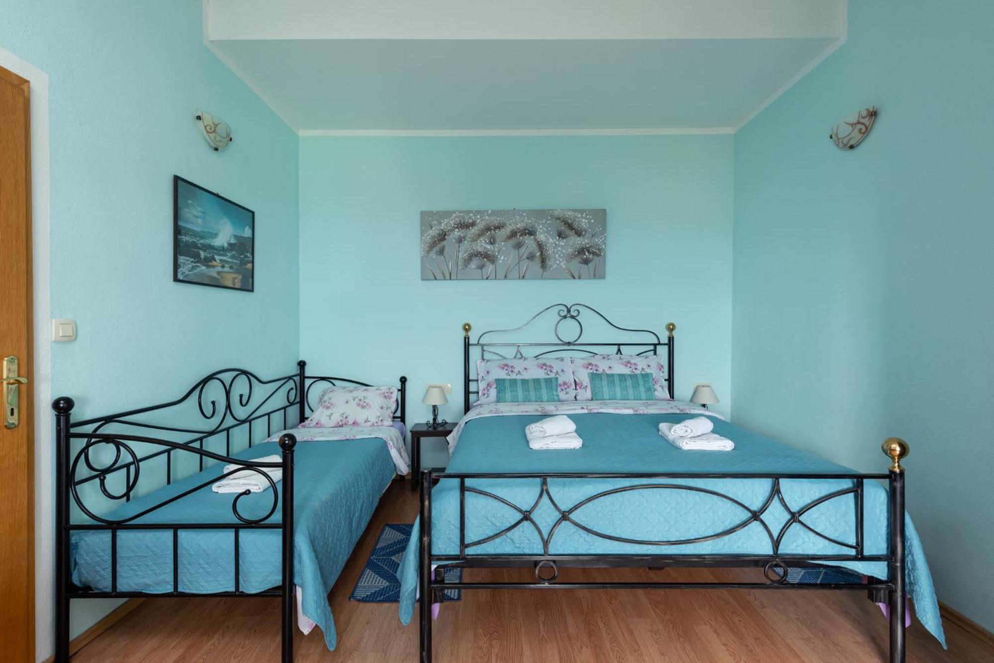 Apartments And Rooms Vila Irma Abbázia Szoba fotó